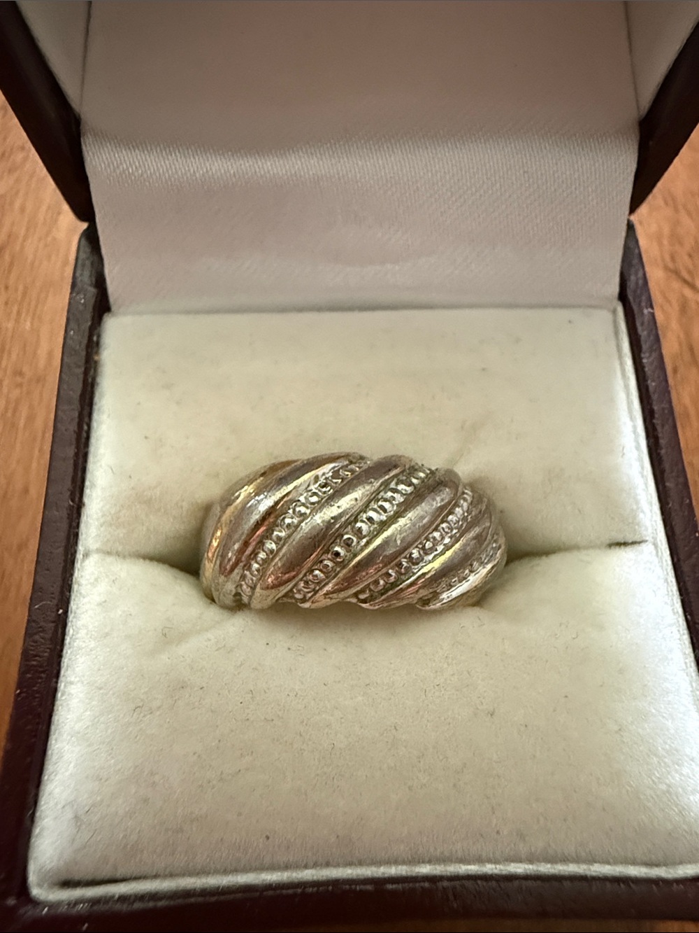 Vintage 14 KT GE Gold-Tone/Silver-Tone Ribbed Dome Ring Size 4 3/4